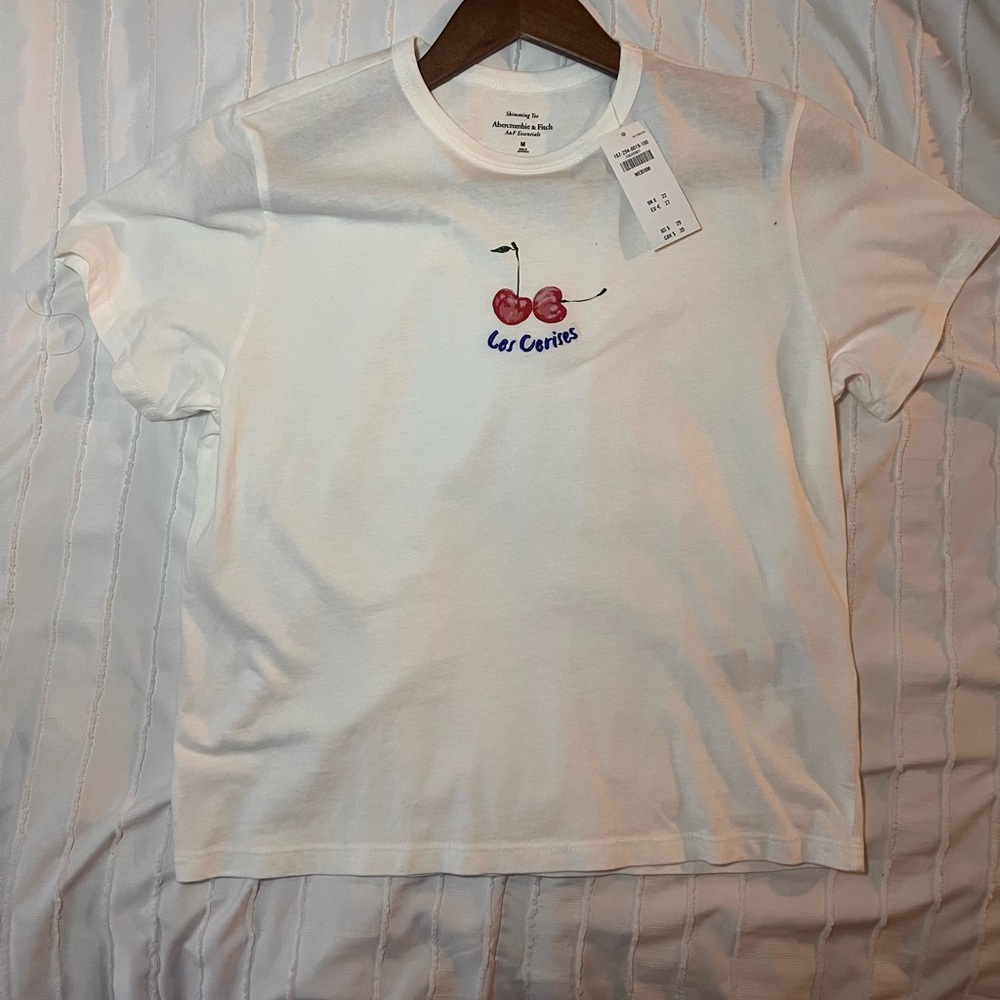 Essential Body-Skimming Tee NWT Cherries